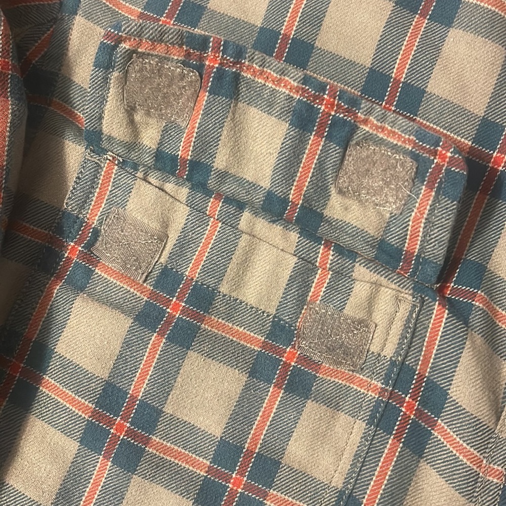 Men’s duluth button down - Picture 4 of 6